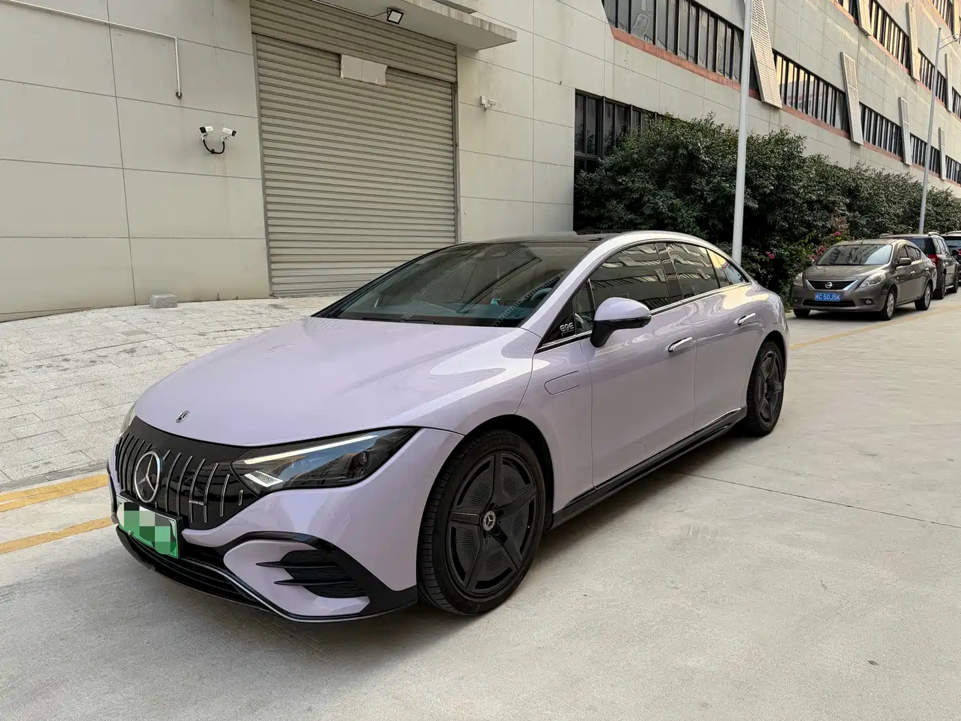 MERCEDES-BENZ EQE