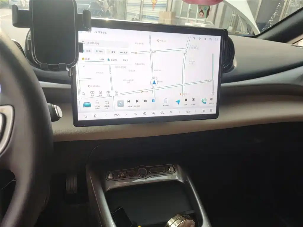 BYD Dolphin 2025 Smart Drive Edition 420km Freedom Version фото 13