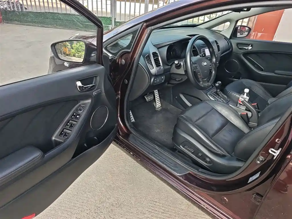 Kia K3S 2014 1.6L Automatic Premium фото 16