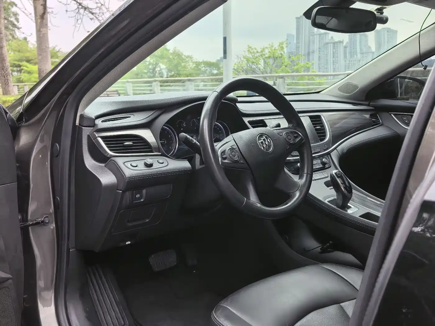 Buick LaCrosse 2018 Model 20T Elite Edition фото 12