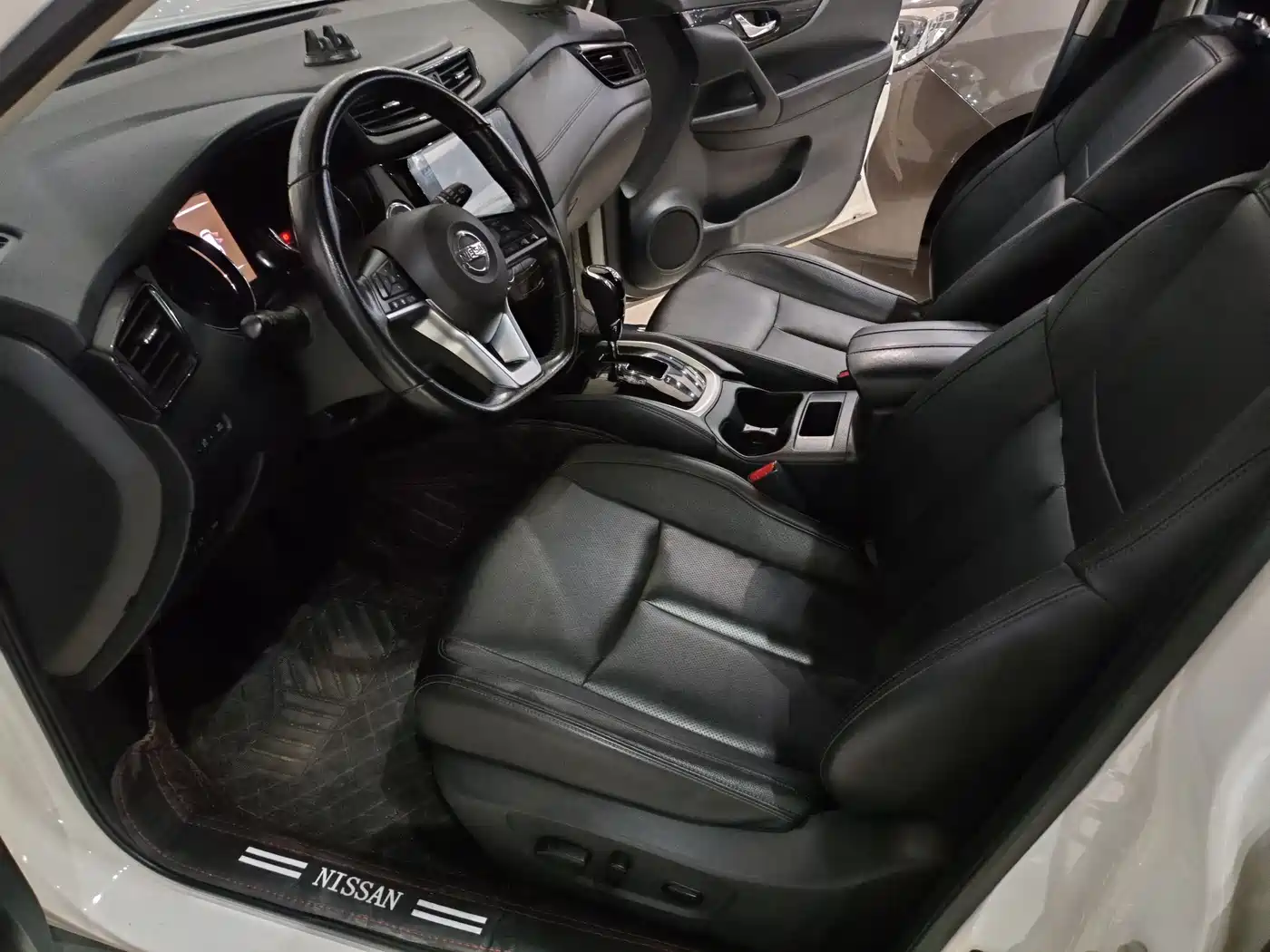 Nissan X-Trail, миниатюра 6