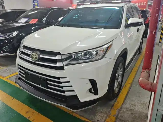 Toyota Highlander 2019