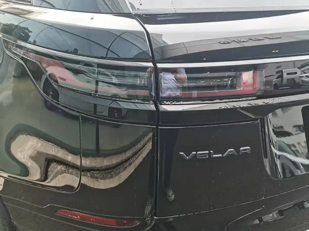 Land Rover Range Rover Velar 2025 Dynamic HSE фото 16
