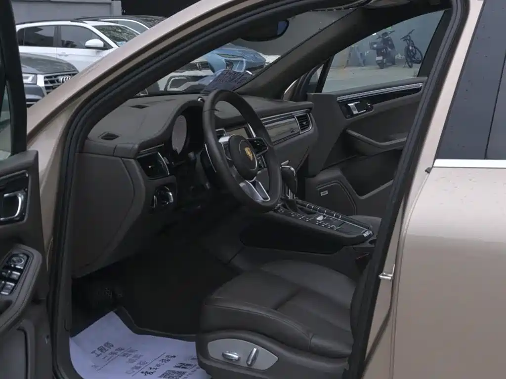 Porsche Macan 2014 Macan S 3.0T фото 49