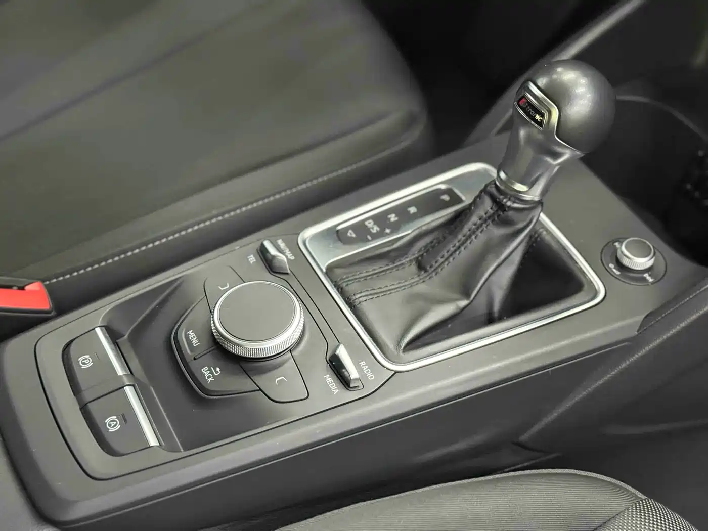 Audi Q2L 2020 35 TFSI Progressive Dynamic Model фото 13