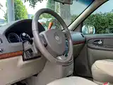 Photo 9 - Buick GL8