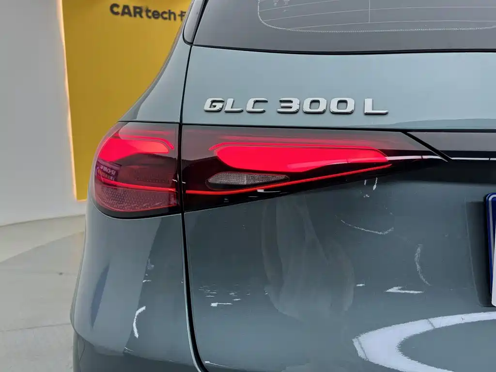 Mercedes-Benz GLC 2025 2025 GLC 300 L 4MATIC Luxury 5-seater