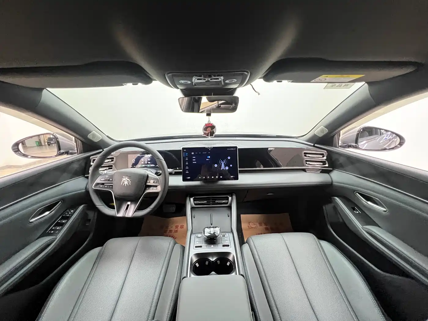 BYD Qin L 2024 DM-i 80KM Superior фото 19