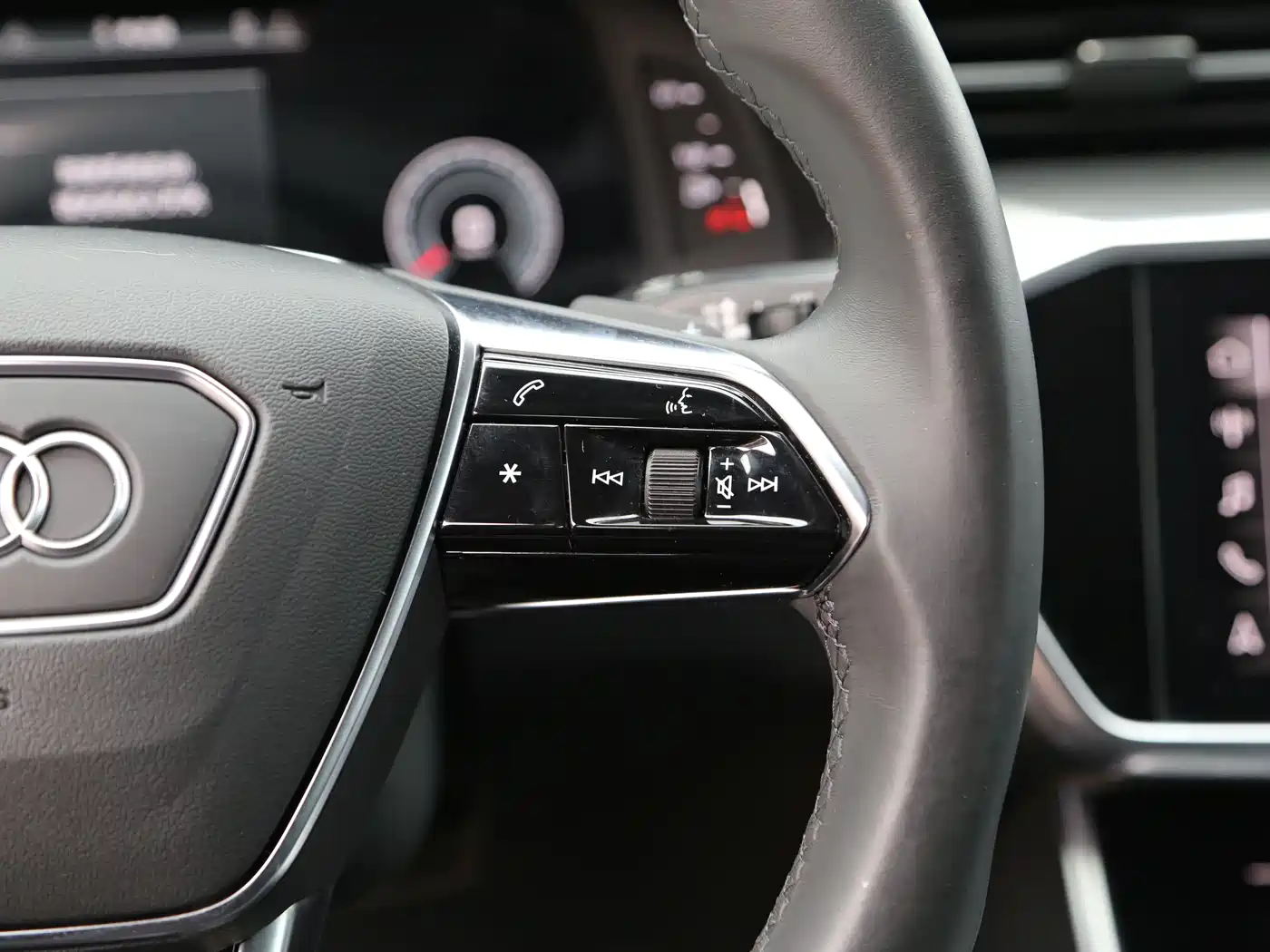 Audi A6L 2021 45 TFSI Exclusive Elegance фото 7