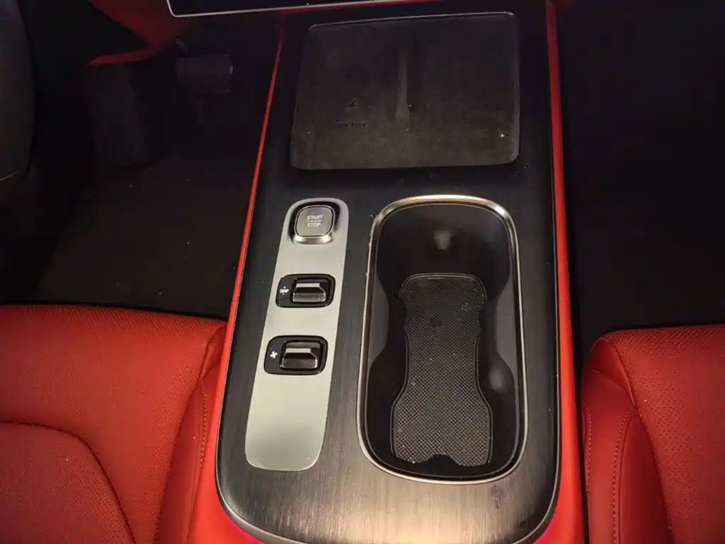 Xiaomi Auto Xiaomi SU7 2024 RWD Long Range Intelligent Driving Edition фото 14
