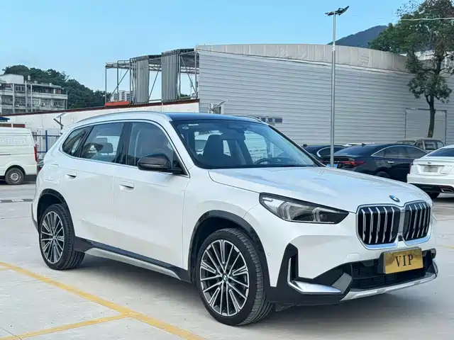 BMW X1 2023