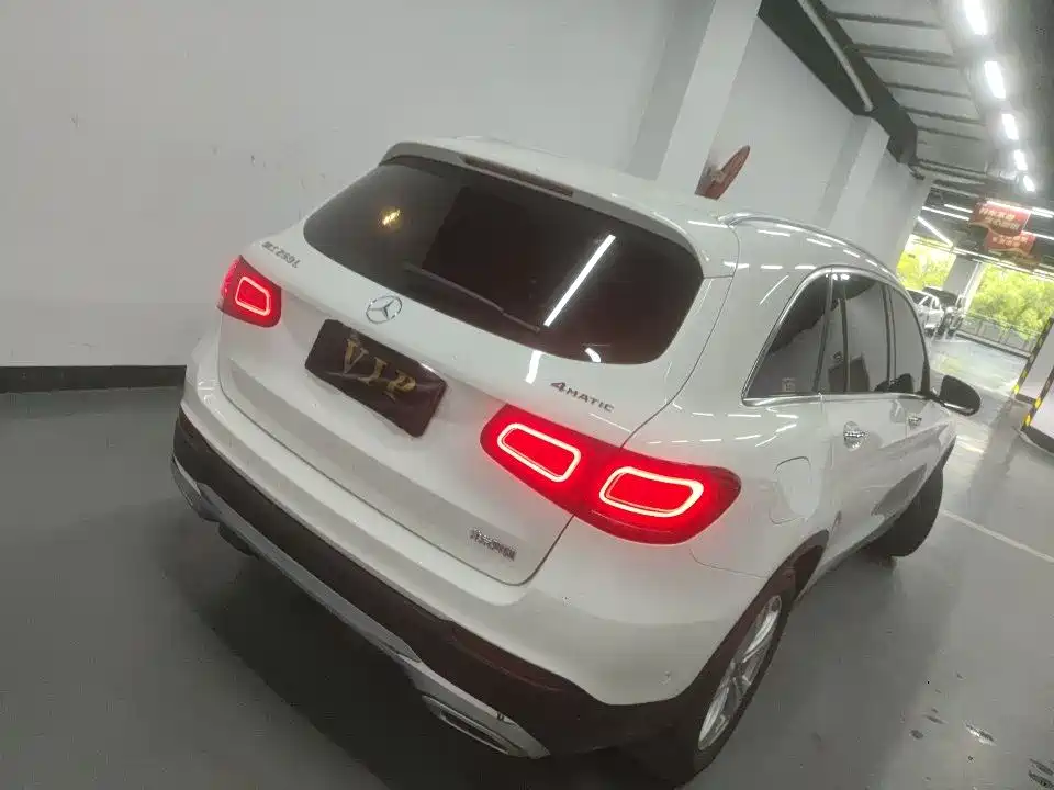Mercedes-Benz GLC 2020 GLC 260 L 4MATIC Dynamic фото 9