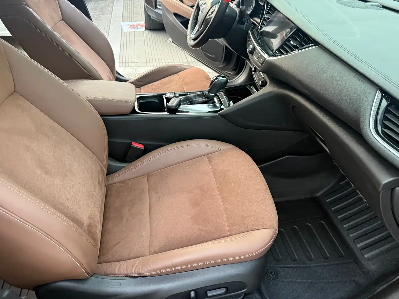 Buick Regal 2017 20T Elite Type фото 9