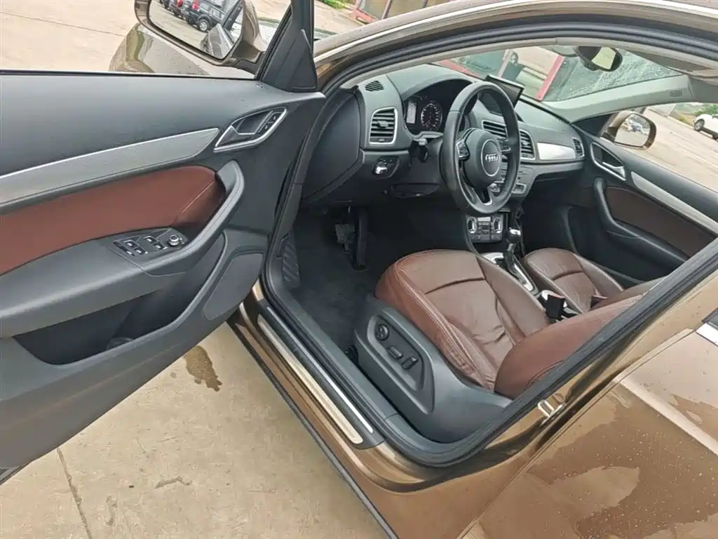 Audi Q3 2015 35 TFSI Comfort фото 16