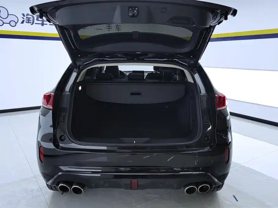 WEI PAI WEI BRAND VV7