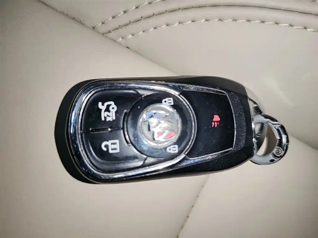 BUICK REGAL