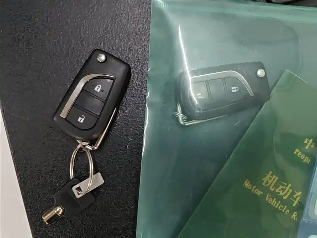 Toyota RAV4 Rongfang 2016 2.0L CVT 2WD Urban (China V) фото 9