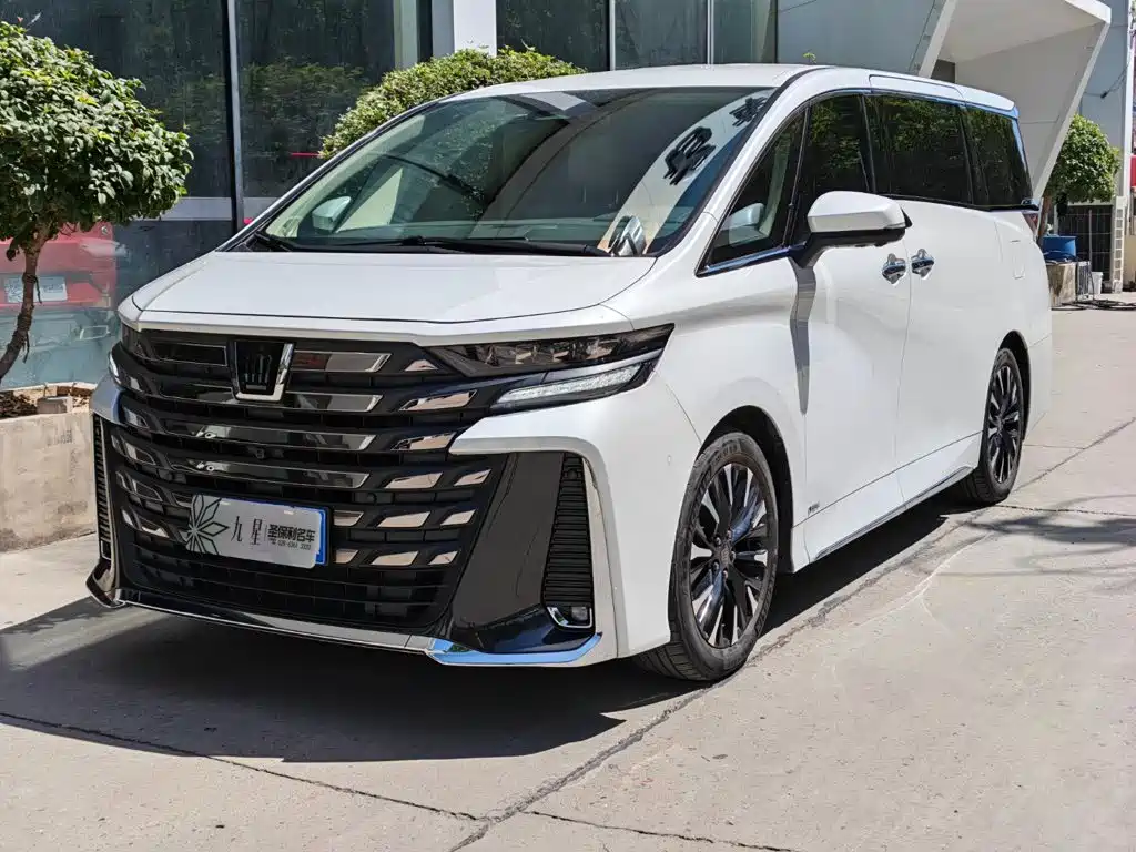  Toyota Vellfire 2024 Crown Hybrid 2.5L Premium Edition