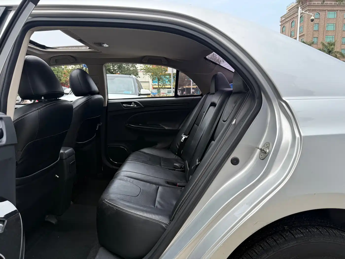 BYD Surui 2014 2014 Model 1.5L Manual Luxury
