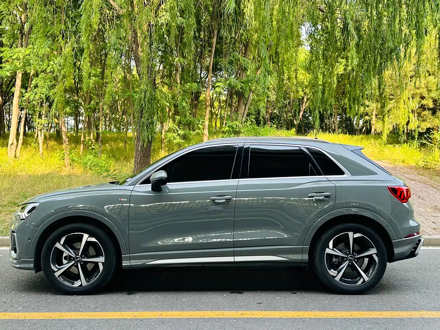 Audi Q3 2024 35 TFSI Fashion Sport фото 9