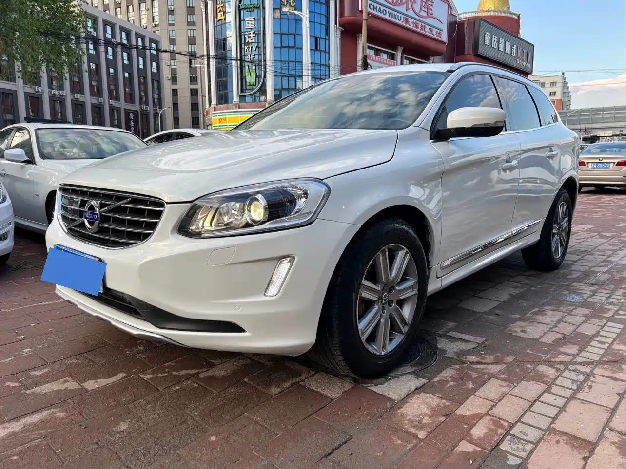 Фото 1 - Volvo XC60