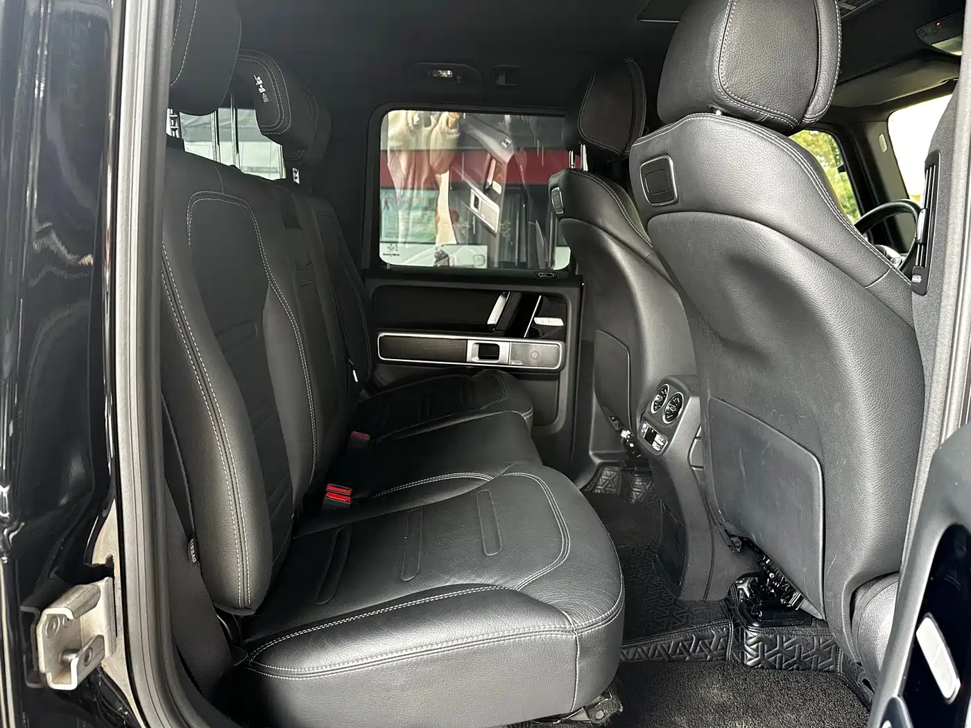 Mercedes-Benz G-Class 2023 G 350 фото 12