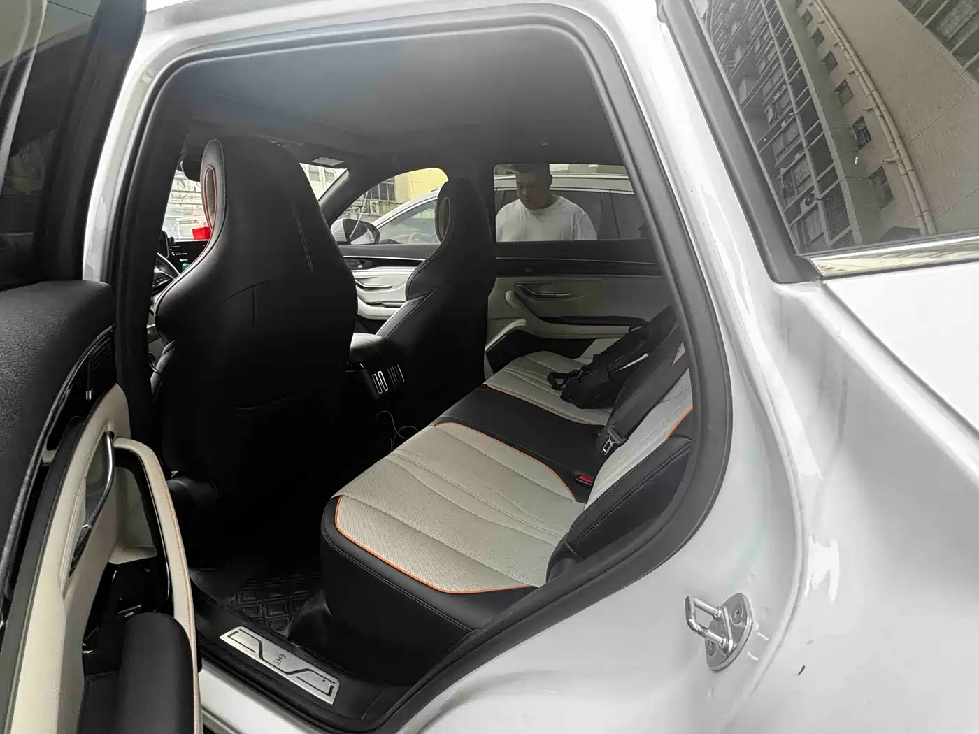 BYD Song PLUS PHEV 2021 DM-i 110KM Flagship PLUS фото 5