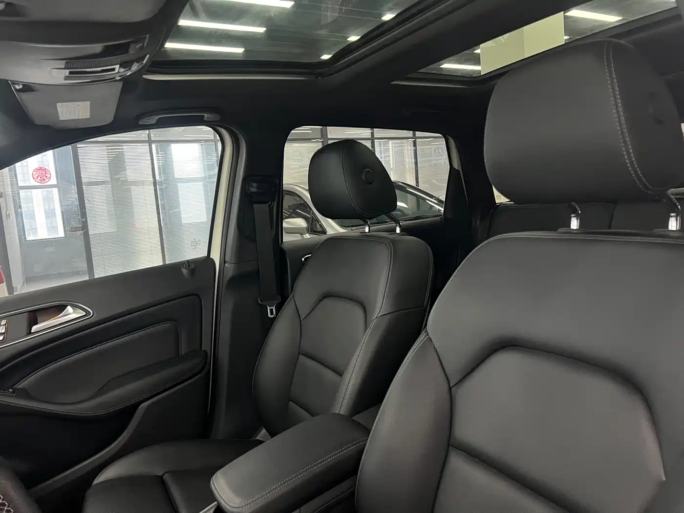 Mercedes-Benz B-Class 2017 B 200 Luxury фото 7