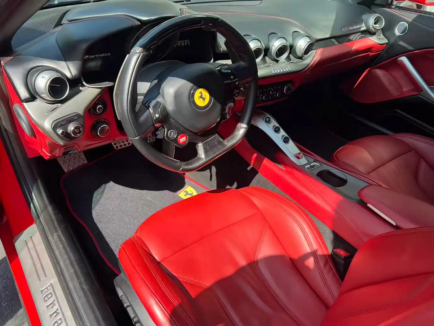 Ferrari F12berlinetta 2014 2013 6.3L Standard