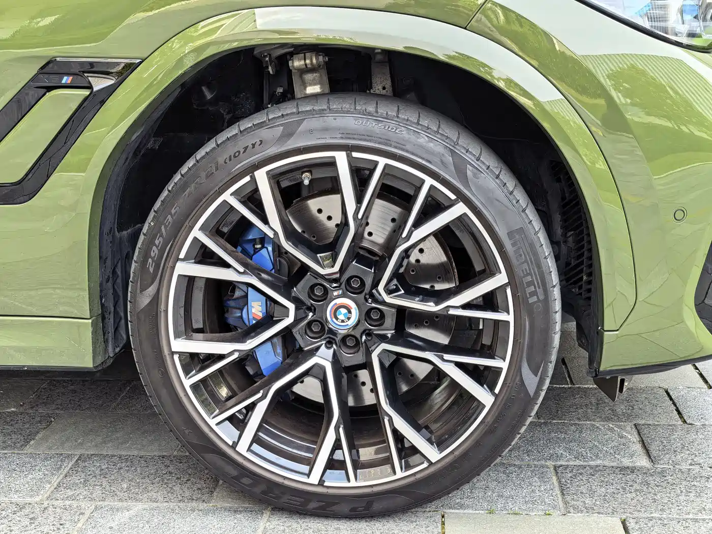 BMW X6 M 2022 X6 M фото 4