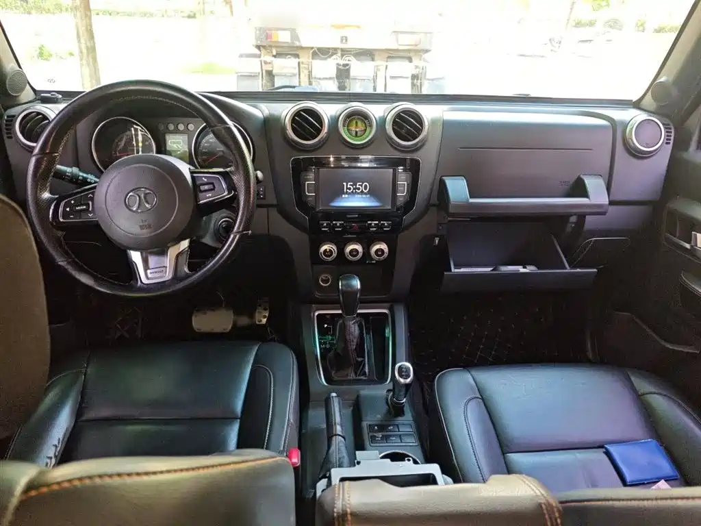 BAIC ORV Beijing Offroad BJ40 2016 Model 40L 2.3T Automatic 4WD Exclusive фото 13