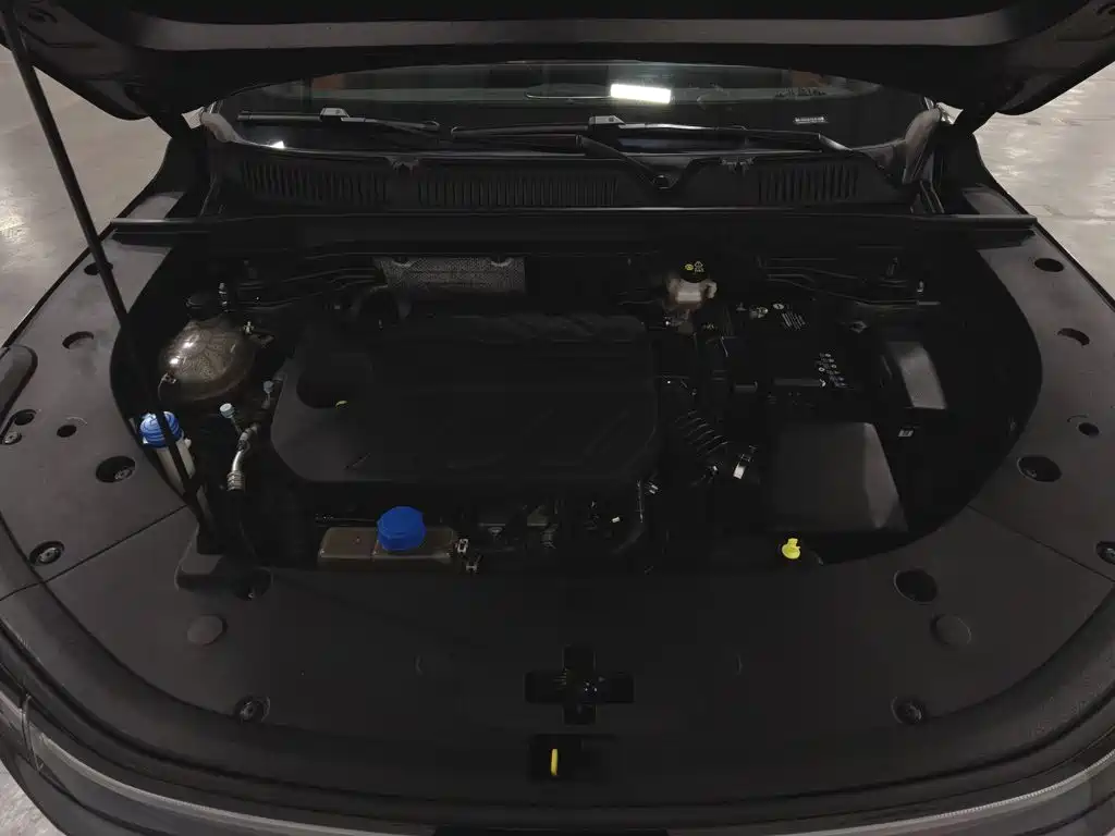 Photo 6 - Changan CS75 PLUS
