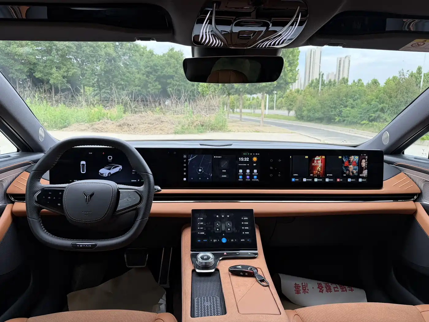 Voyah Auto VOYAH Zhuiguang 2024 PHEV AWD Ultra Long Range Flagship фото 10