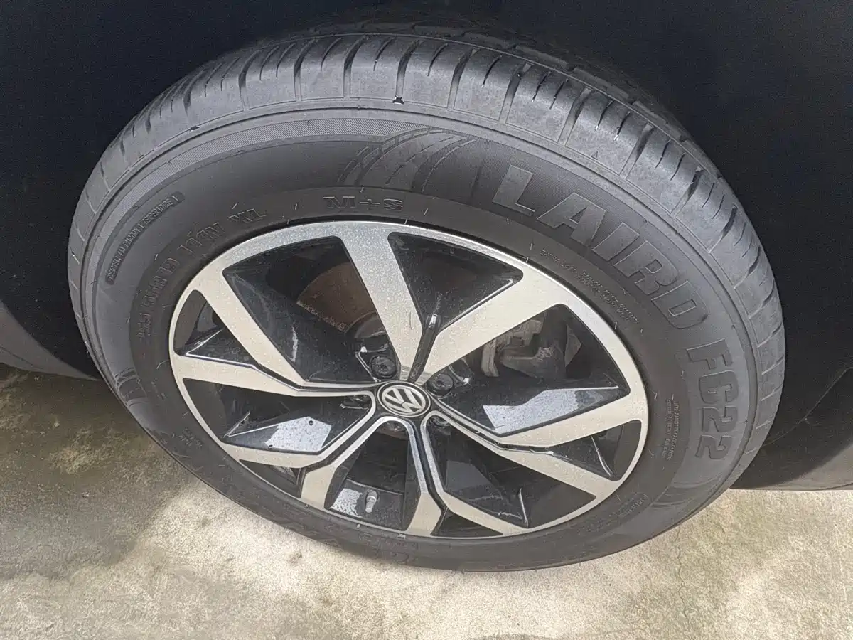 Volkswagen Teramont 2019 380TSI 4WD Comfort China V фото 5