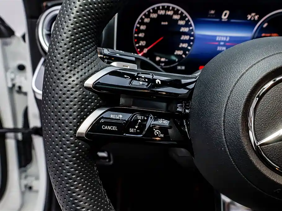 Mercedes-Benz C-Class New Energy 2024 Facelift C 350 eL фото 12