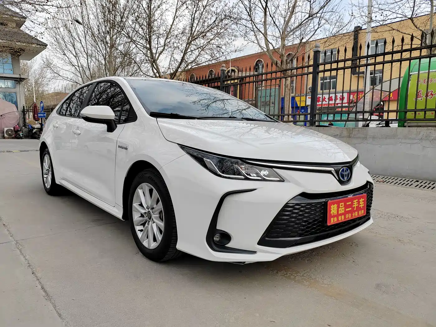 Toyota Corolla 2023 1.8L Smart Hybrid Dual Engine Elite Edition фото 3