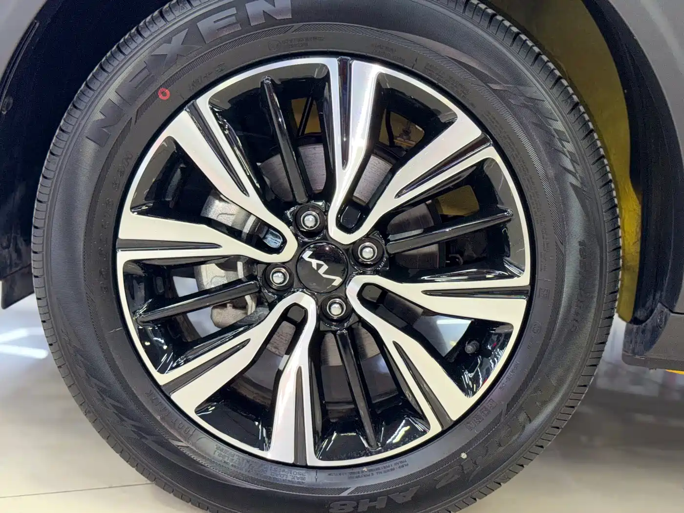 Kia KX1 2024 2021 1.4L CVT Sunroof Version