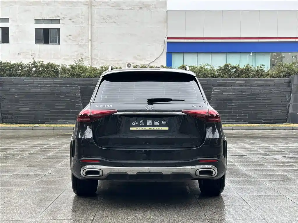 Mercedes-Benz GLE 2024 GLE 450 4MATIC Fashion фото 13