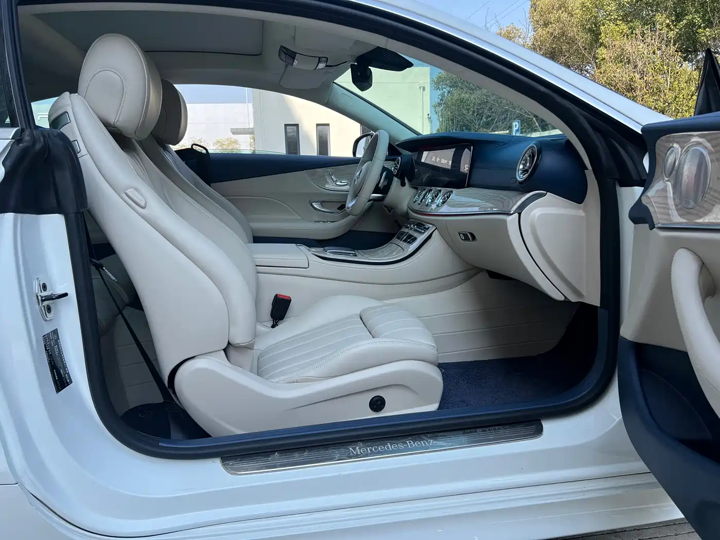 Mercedes-Benz E-Class (Import) 2020 E 260 Coupe фото 16