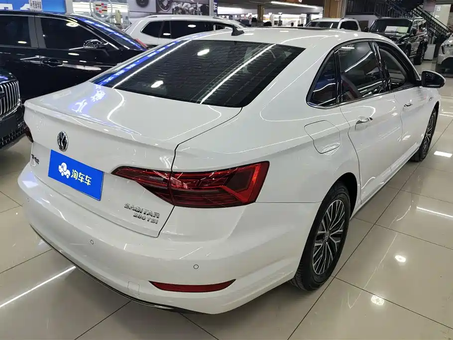 Volkswagen Sagitar 2021 280TSI DSG Comfort Smart Connect Edition фото 3