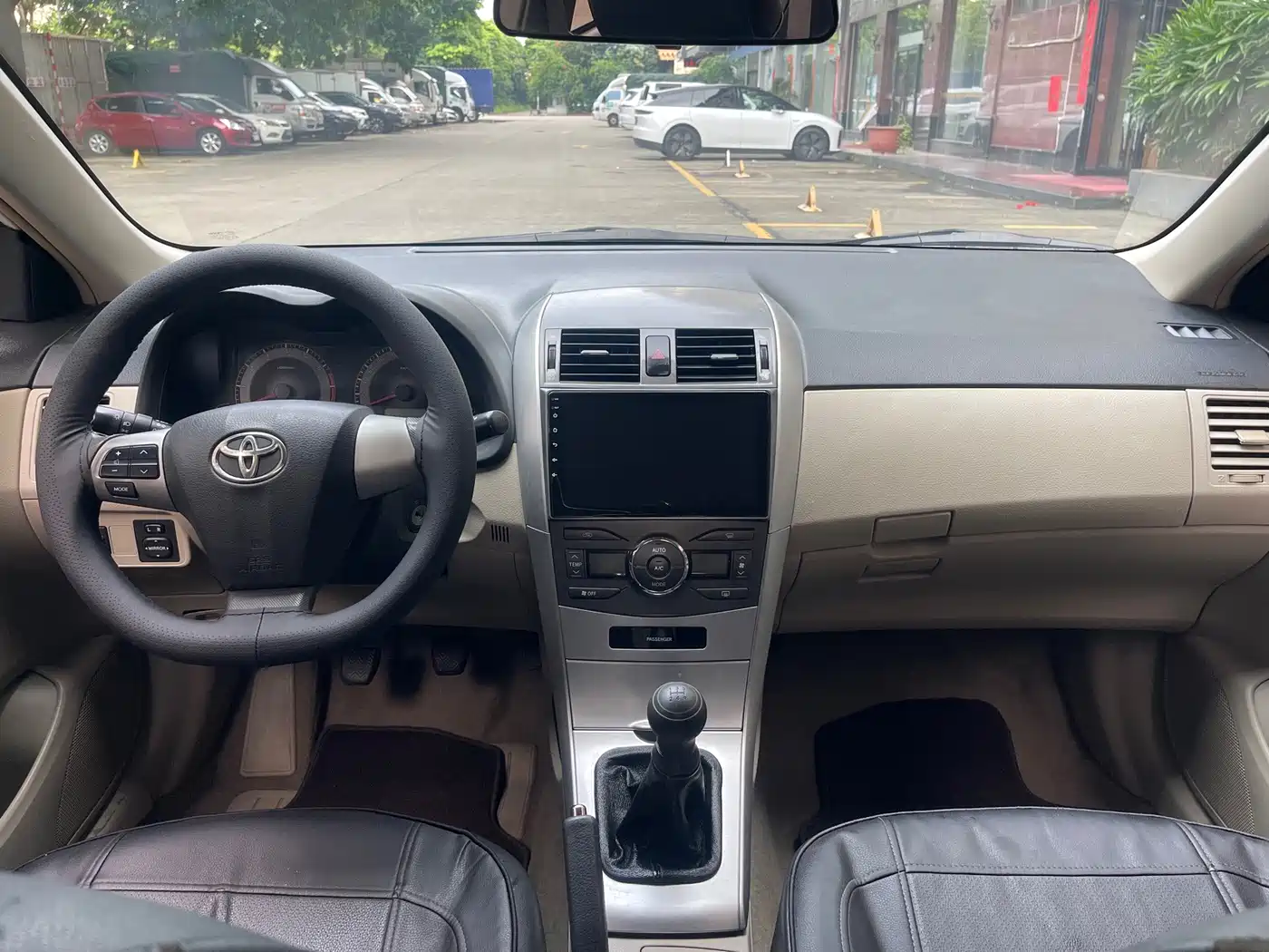 Photo 4 - Toyota Corolla