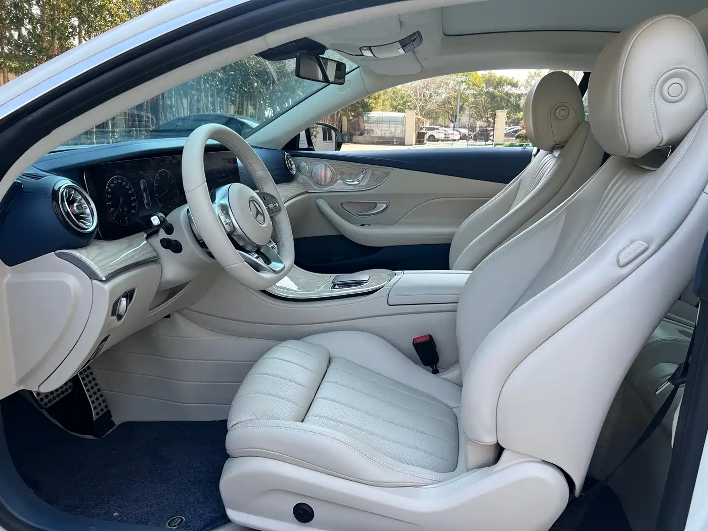 Mercedes-Benz E-Class (Import) 2020 E 260 Coupe фото 9