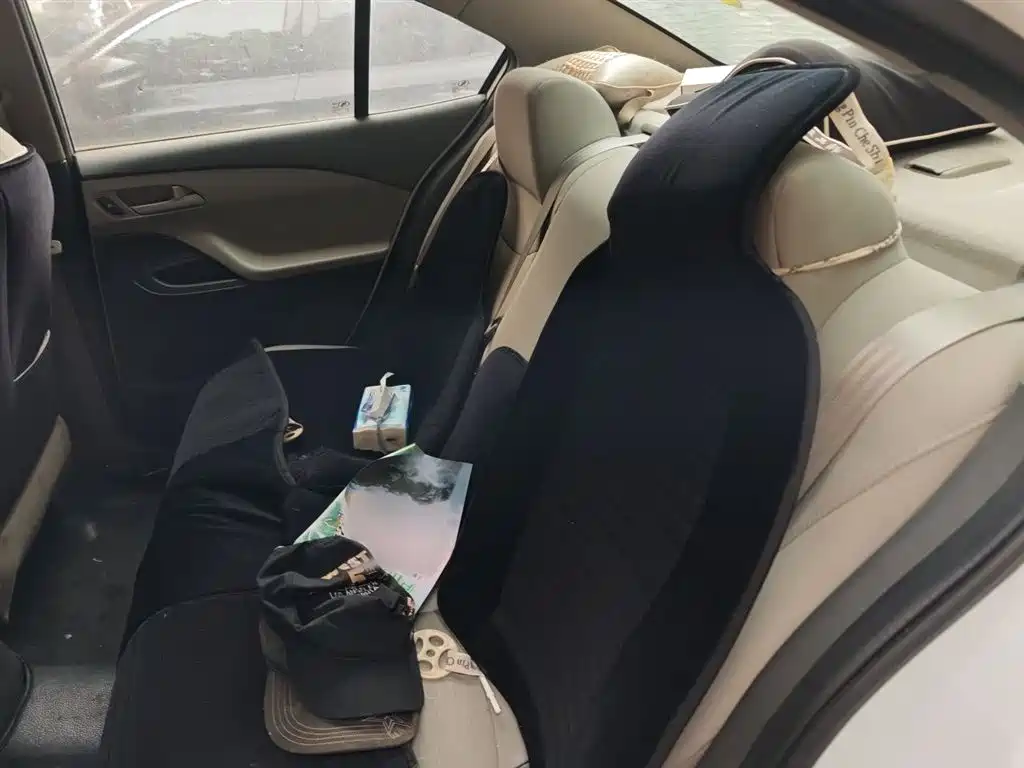 Chevrolet Sail 2015 Sail 3 1.3L AMT Ideal Edition фото 15