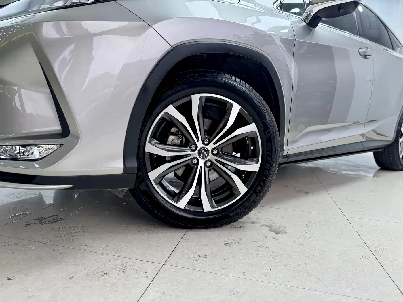 Lexus RX 2020 300 4WD Elegance Edition China VI фото 20