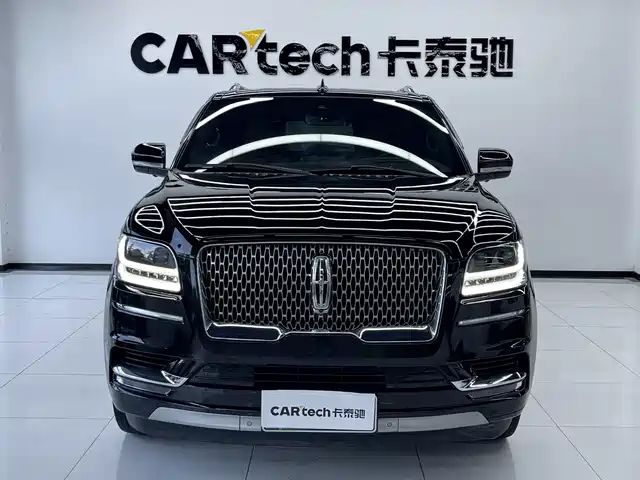 Lincoln Navigator 2020 3.5T Prestige Edition — фото 2