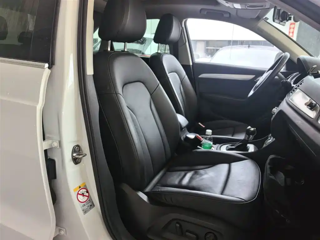 Audi Q3 2015 35 TFSI quattro Technology фото 25