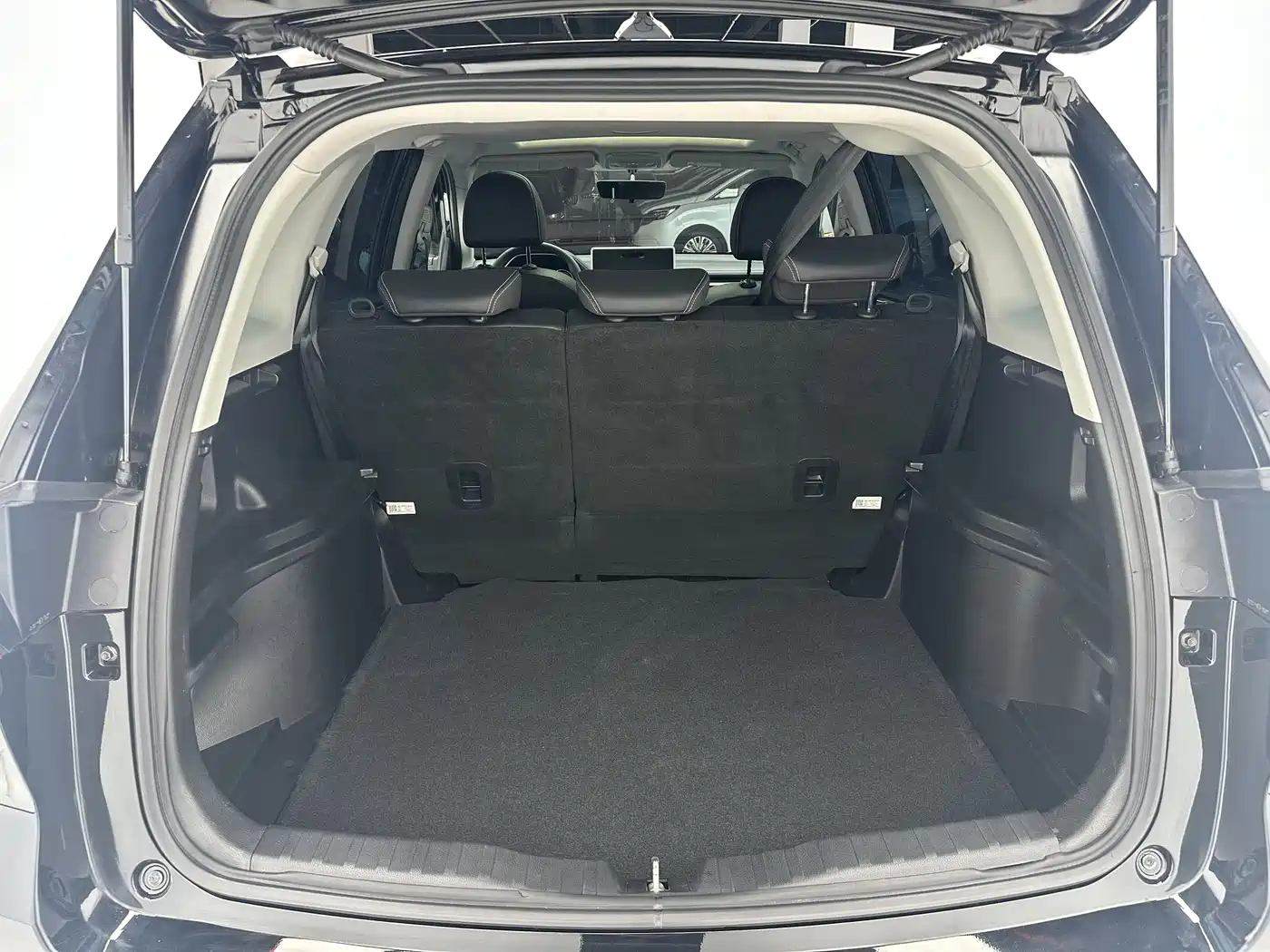 Haval M6 2023 PLUS 1.5T DCT Luxury Smart Connect фото 17
