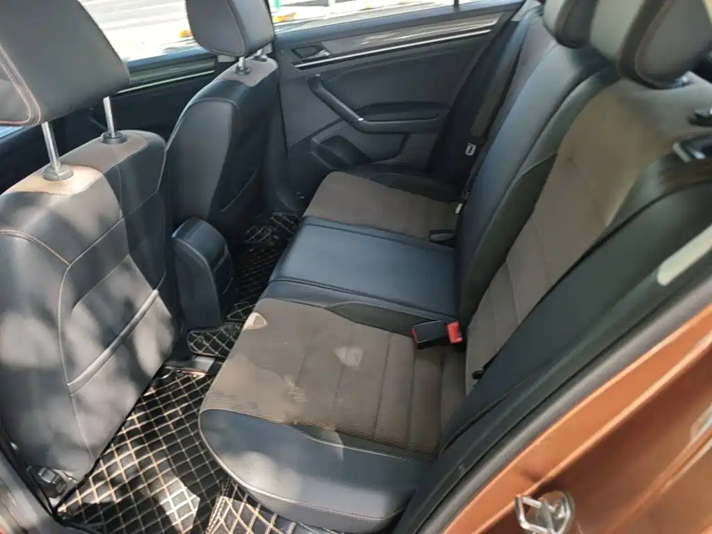 Volkswagen C-TREK 2018 2018 230TSI DSG Comfort