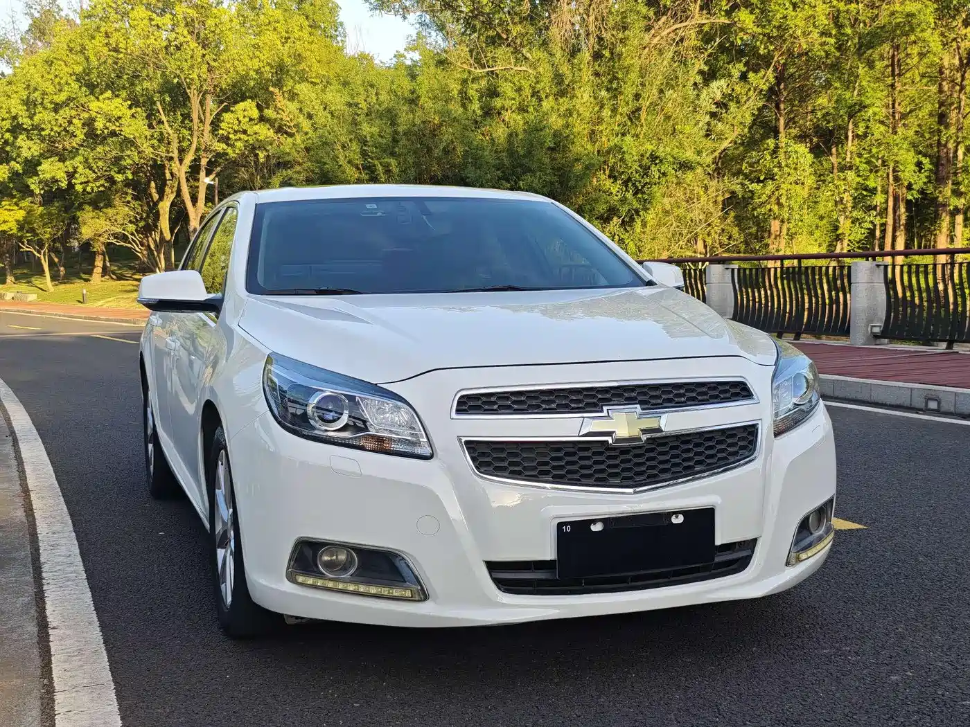 Chevrolet Malibu 2014 2.0L Automatic Luxury фото 3