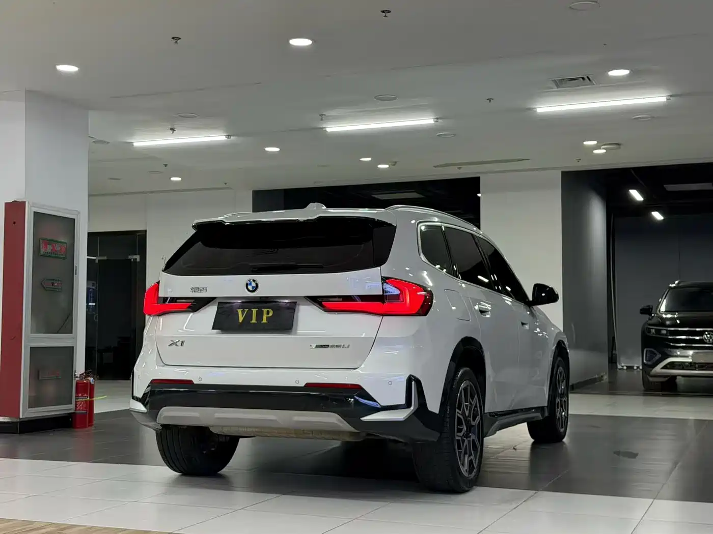 BMW X1 2024 2023 sDrive25Li X Design Package